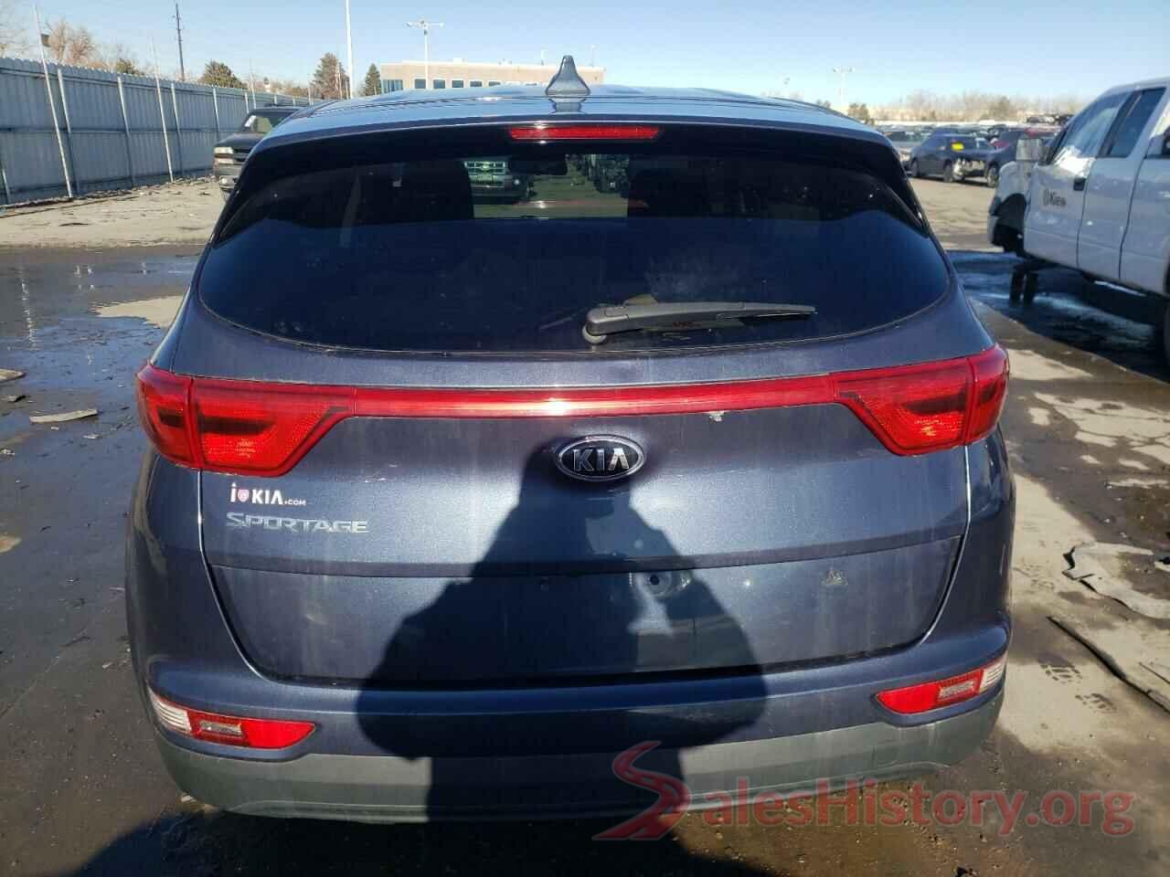 KNDPMCAC8J7340860 2018 KIA SPORTAGE