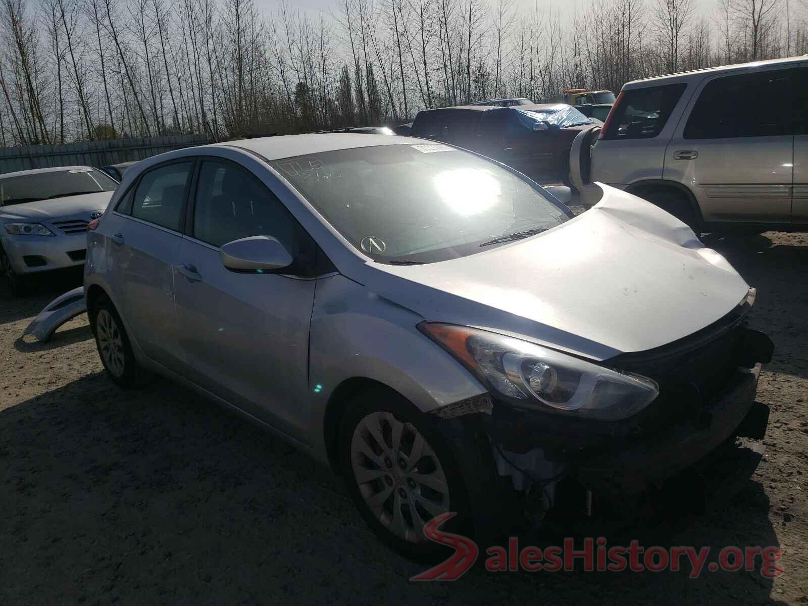 KMHD35LHXGU252389 2016 HYUNDAI ELANTRA