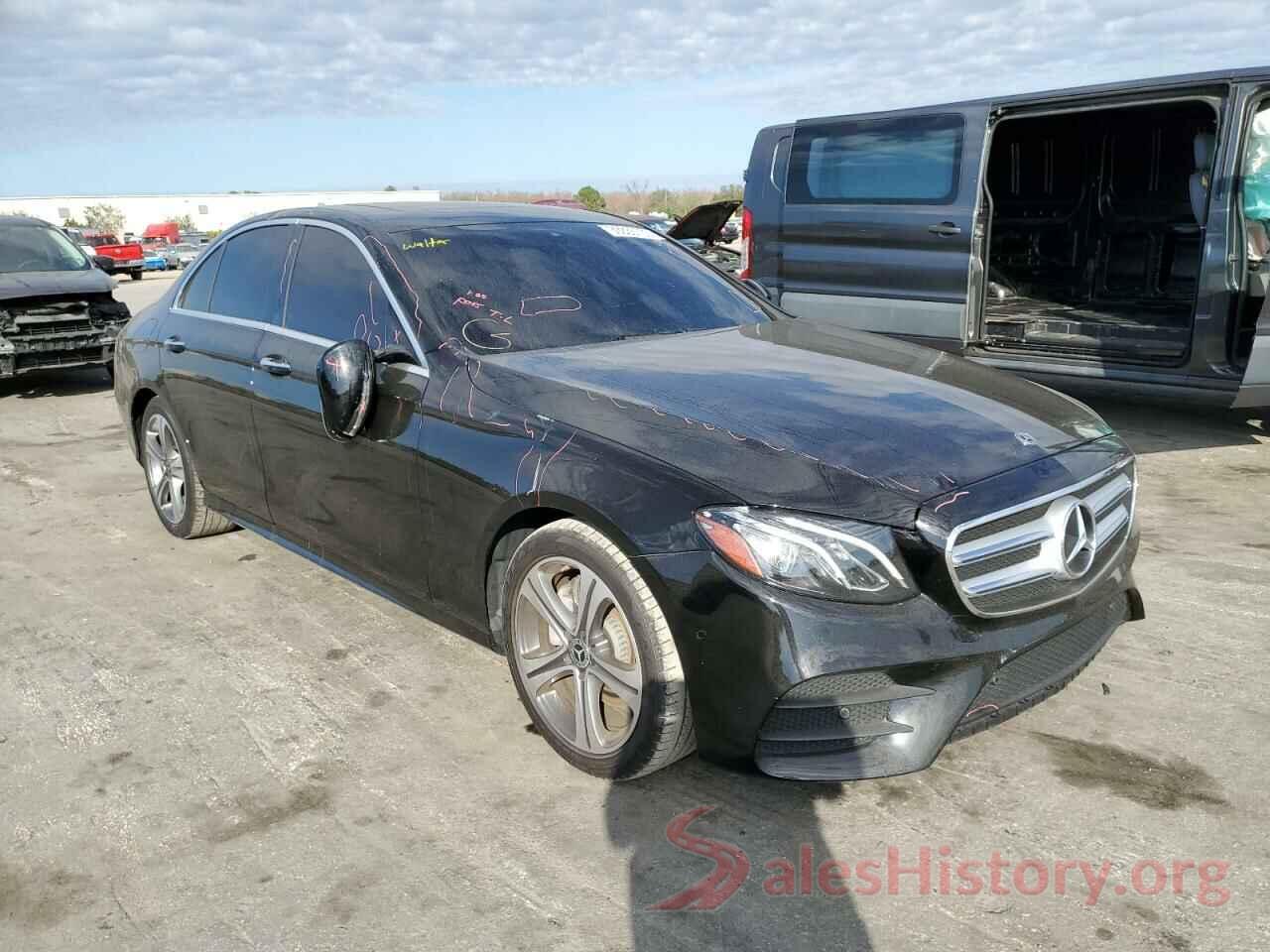 WDDZF4JB8JA330029 2018 MERCEDES-BENZ E-CLASS