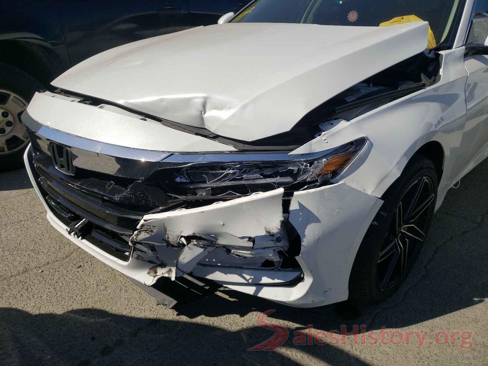 1HGCV1F19JA123362 2018 HONDA ACCORD