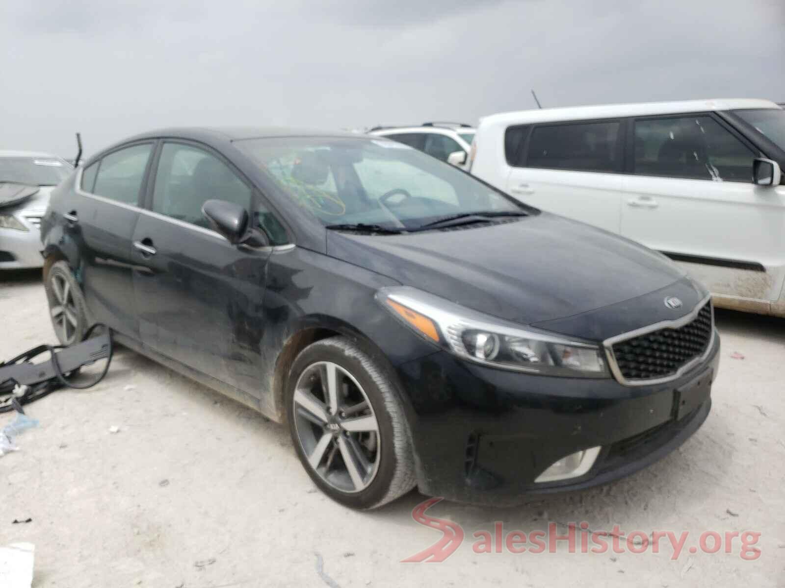 3KPFL4A89HE087610 2017 KIA FORTE