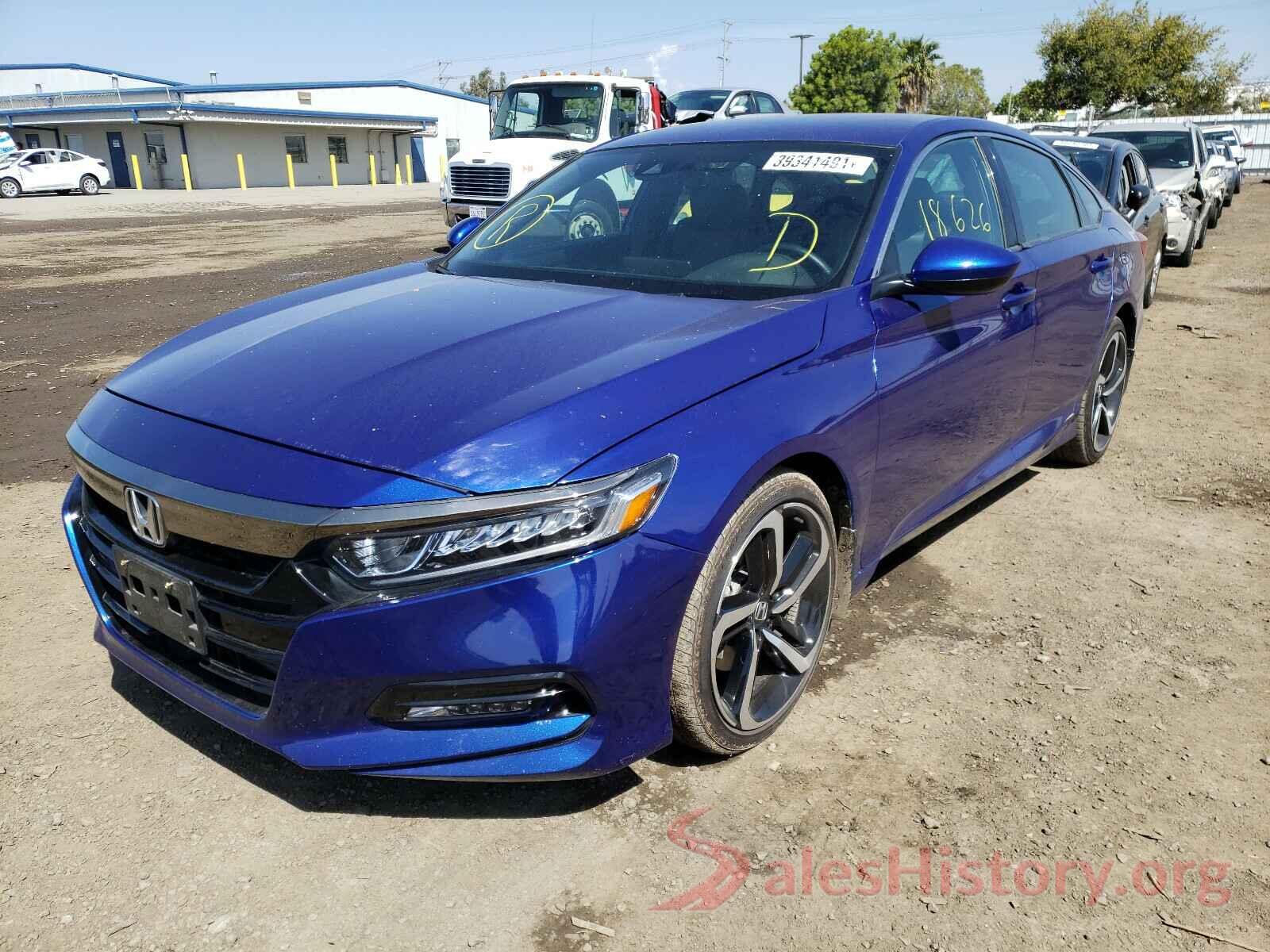 1HGCV1F37JA238852 2018 HONDA ACCORD