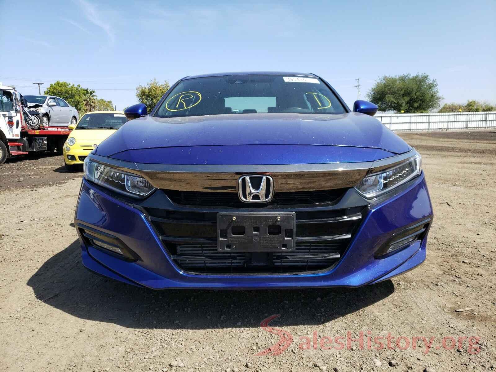 1HGCV1F37JA238852 2018 HONDA ACCORD