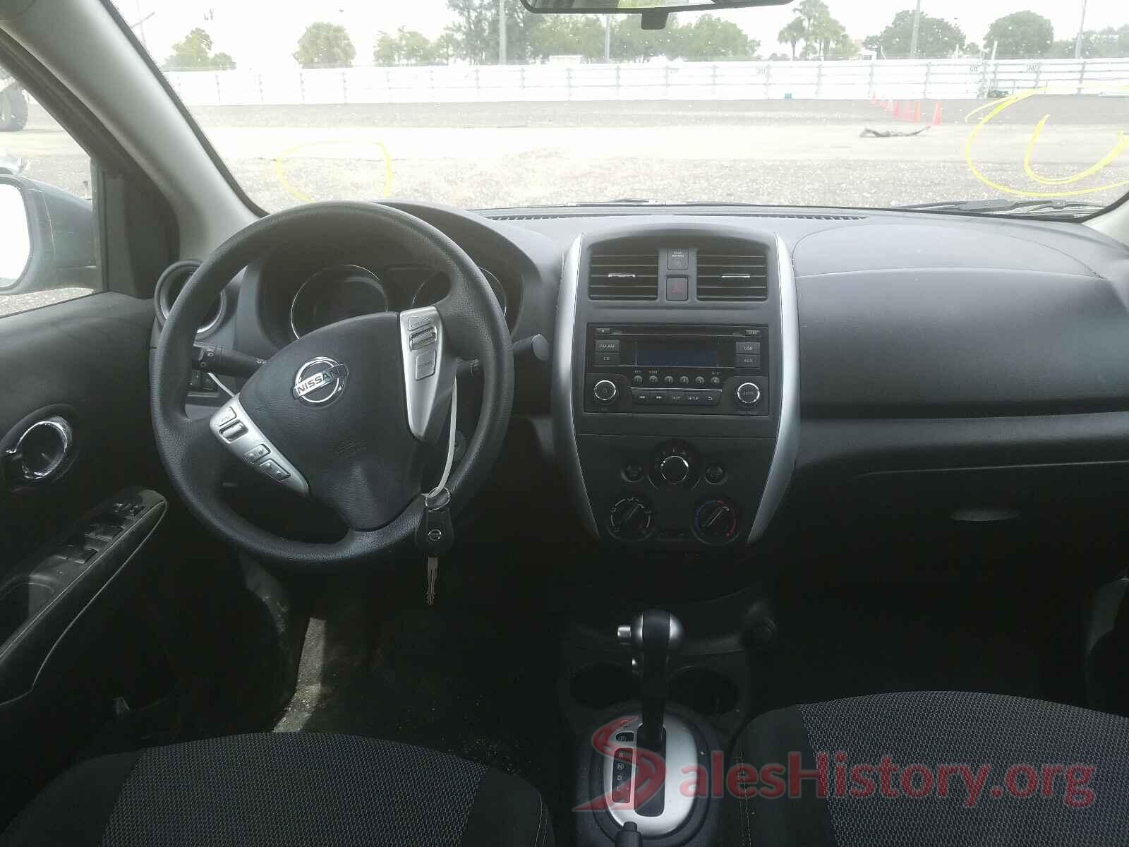 3N1CN7AP7HL879405 2017 NISSAN VERSA