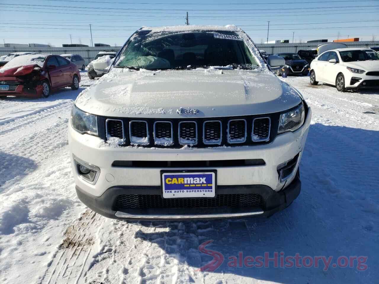 3C4NJDCB2JT222812 2018 JEEP COMPASS