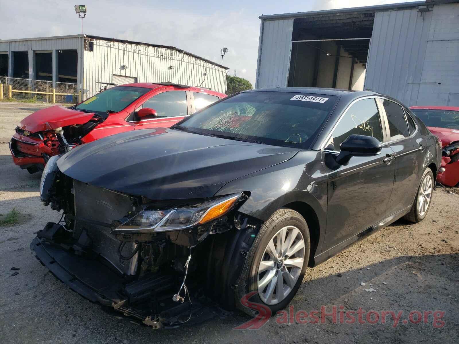 4T1B11HK3KU716819 2019 TOYOTA CAMRY