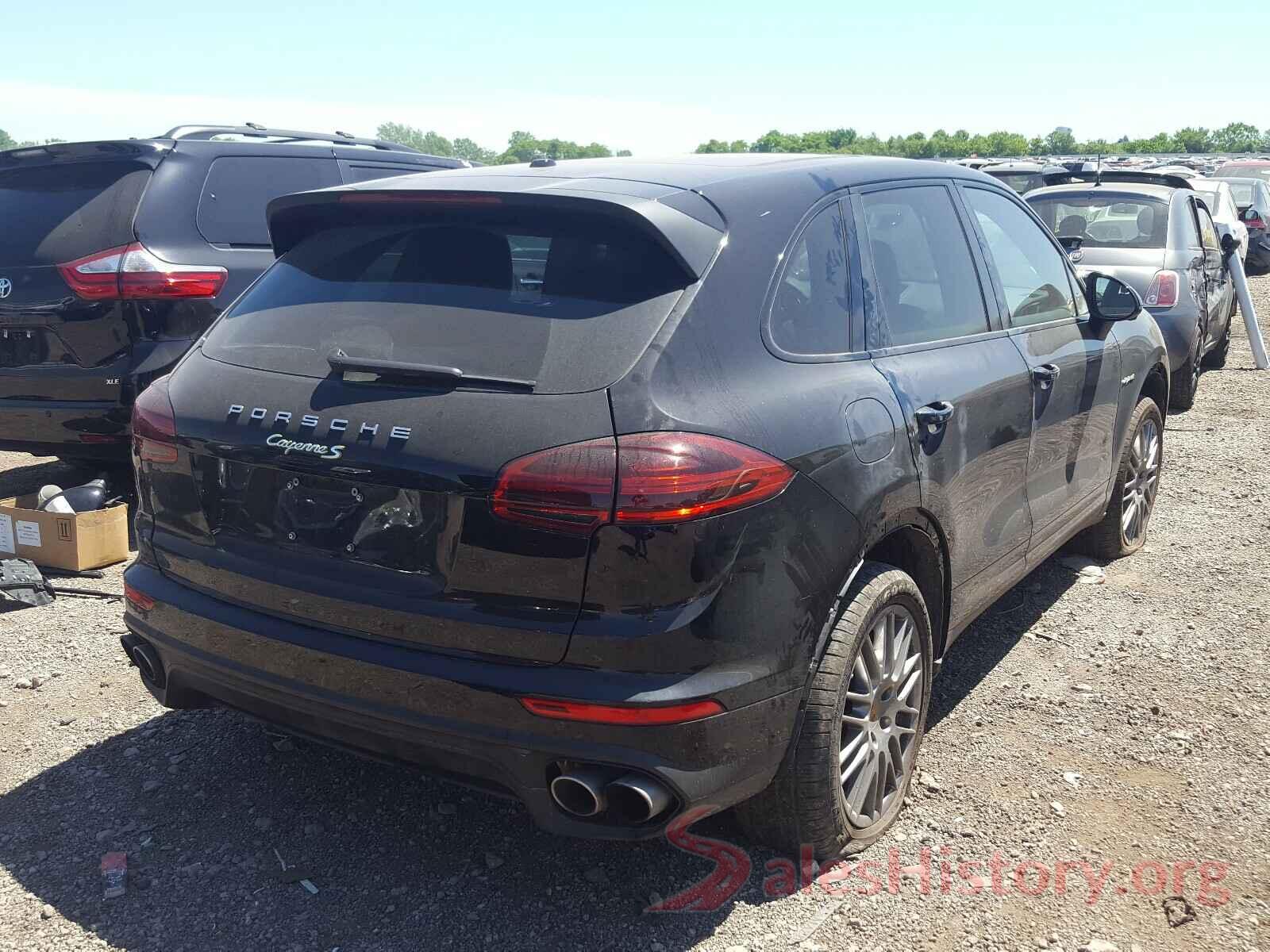 WP1AE2A27GLA64450 2016 PORSCHE CAYENNE