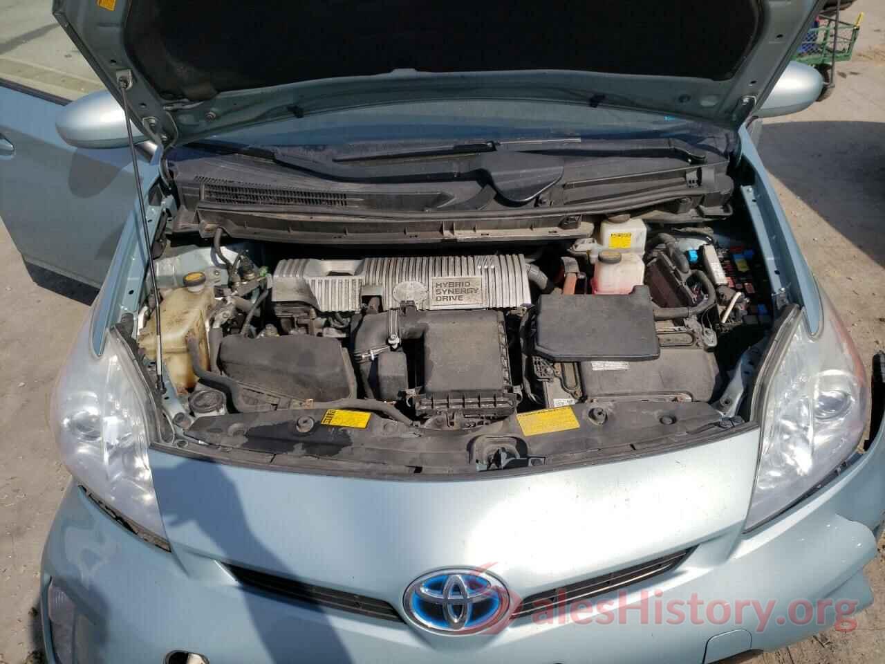 JTDKN3DU5D5608050 2013 TOYOTA PRIUS