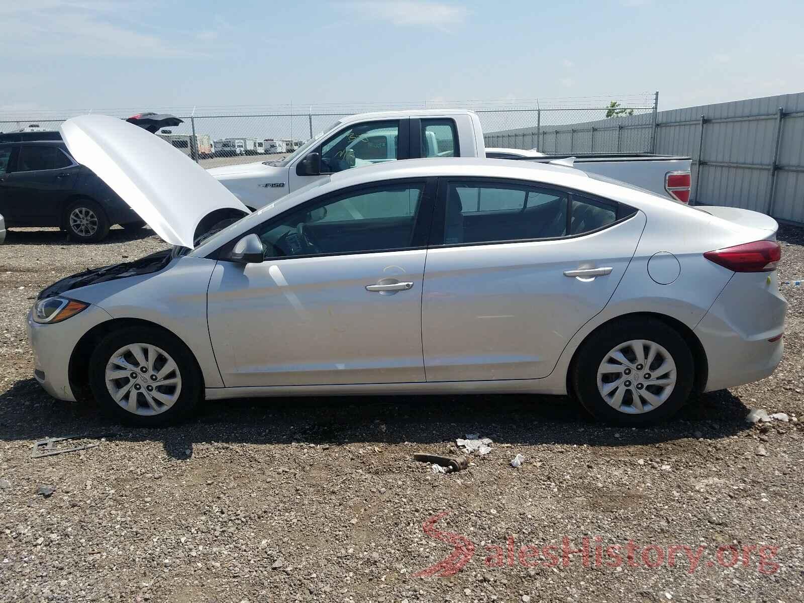 5NPD74LF0HH208785 2017 HYUNDAI ELANTRA