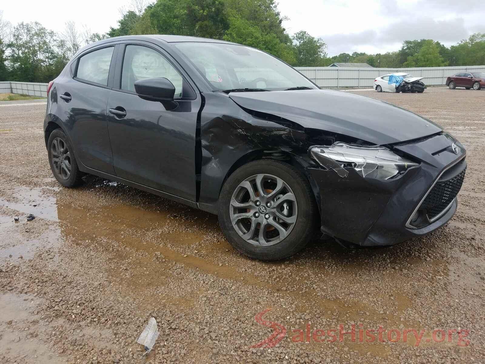 3MYDLBJV5LY715835 2020 TOYOTA YARIS