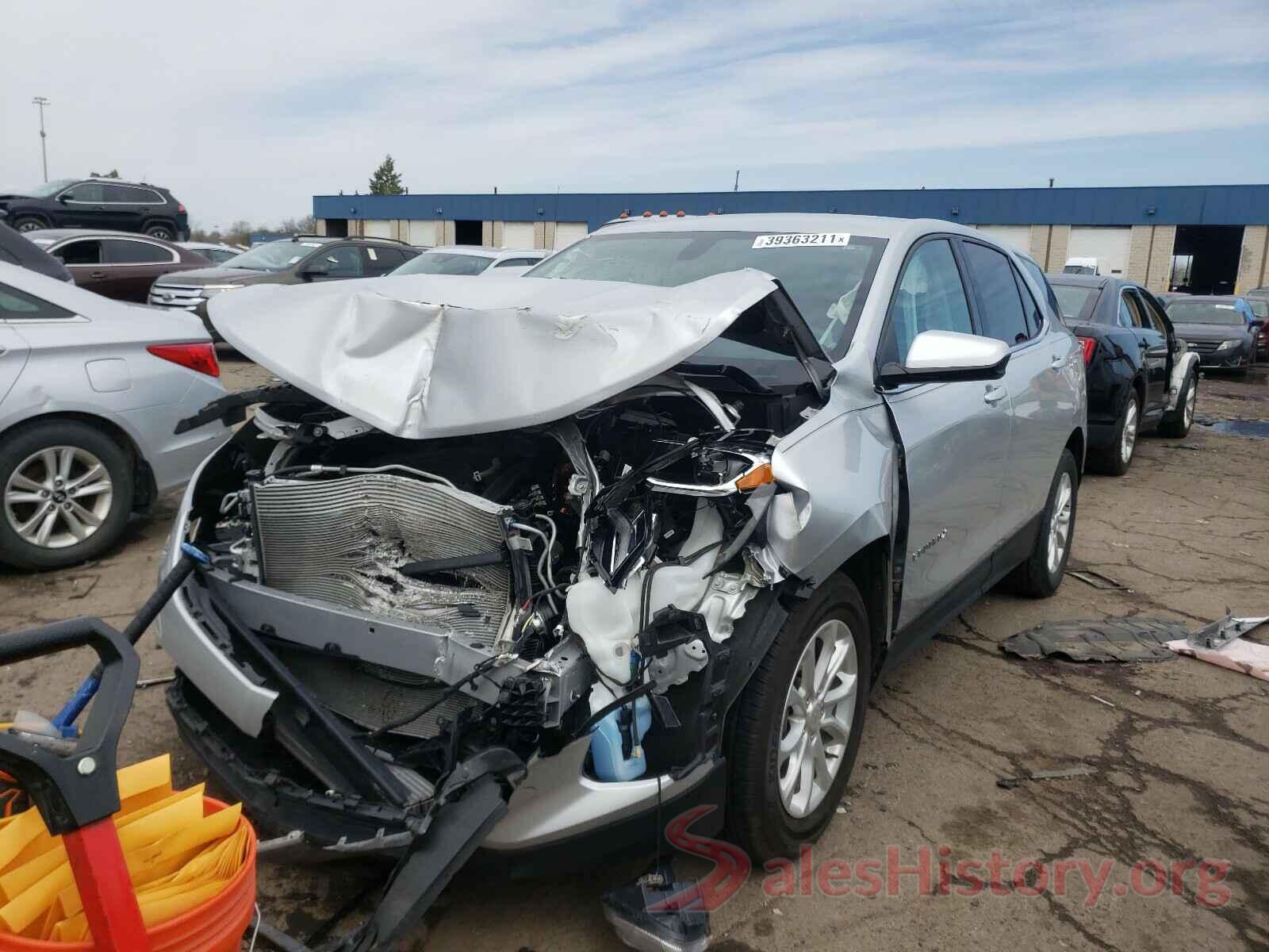 2GNAXJEV7J6339588 2018 CHEVROLET EQUINOX