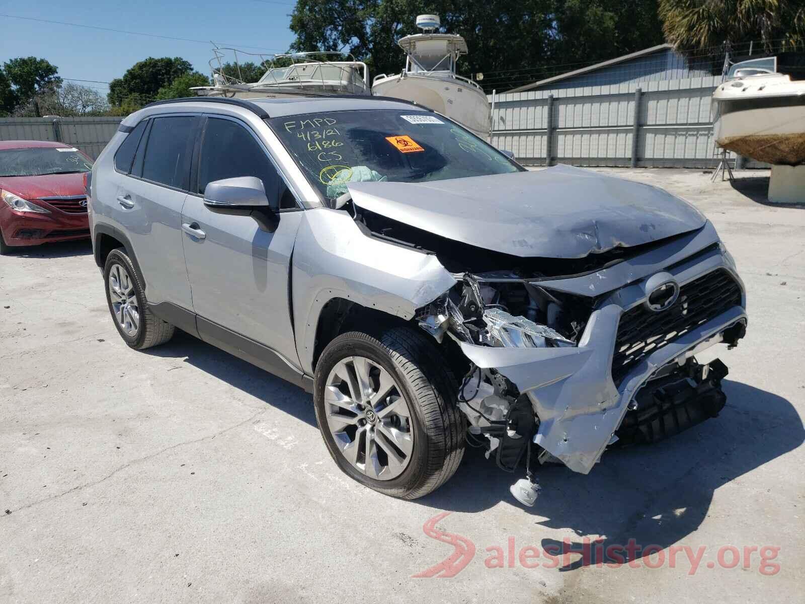 2T3C1RFV7MC115019 2021 TOYOTA RAV4