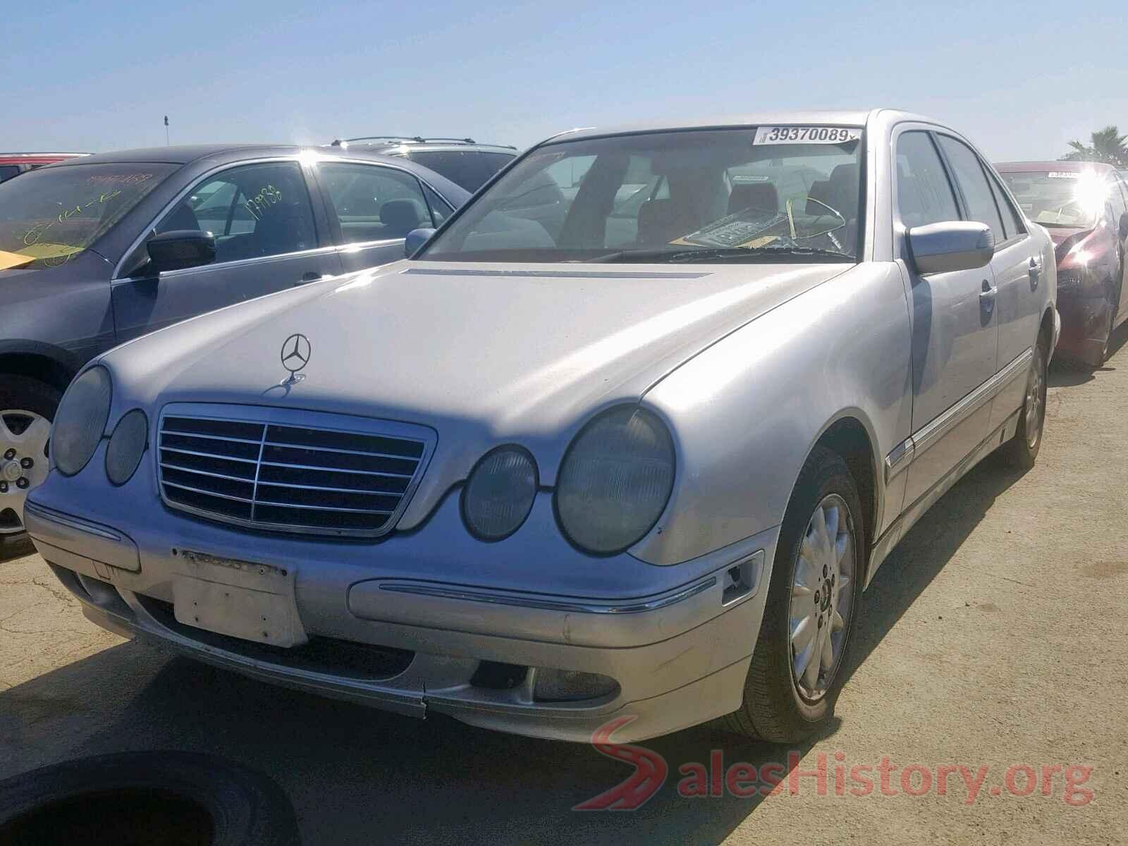 WDBJF65J61B247292 2001 MERCEDES-BENZ E CLASS