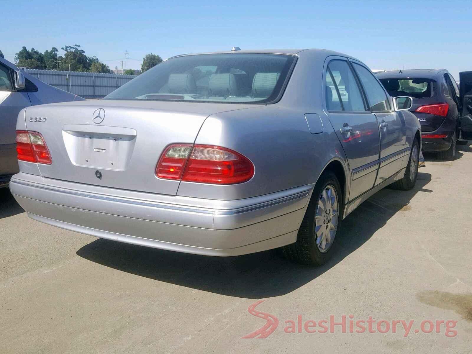 WDBJF65J61B247292 2001 MERCEDES-BENZ E CLASS