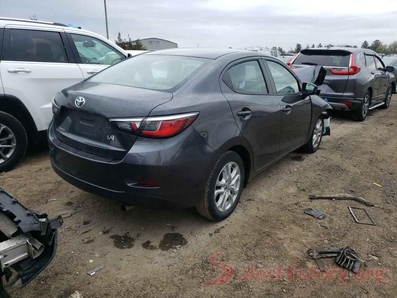 3MYDLBYVXJY329463 2018 TOYOTA YARIS