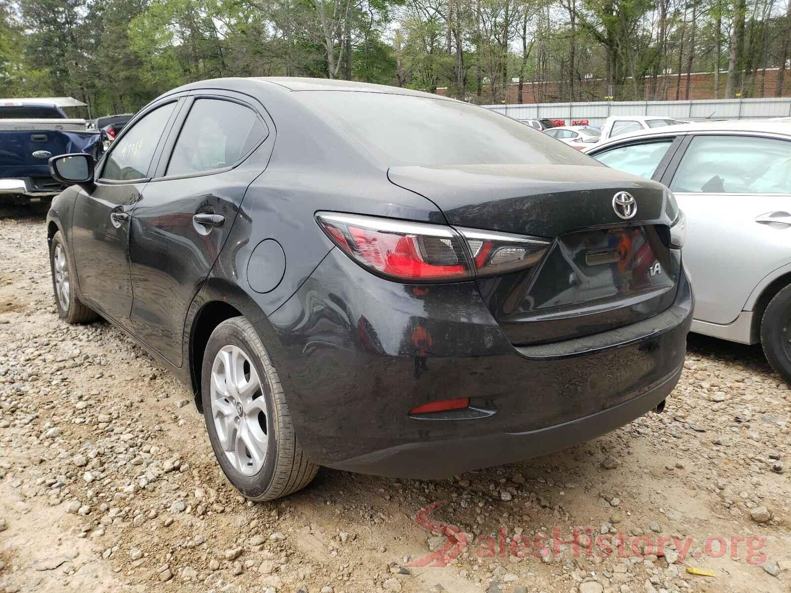 3MYDLBYV0JY327575 2018 TOYOTA YARIS