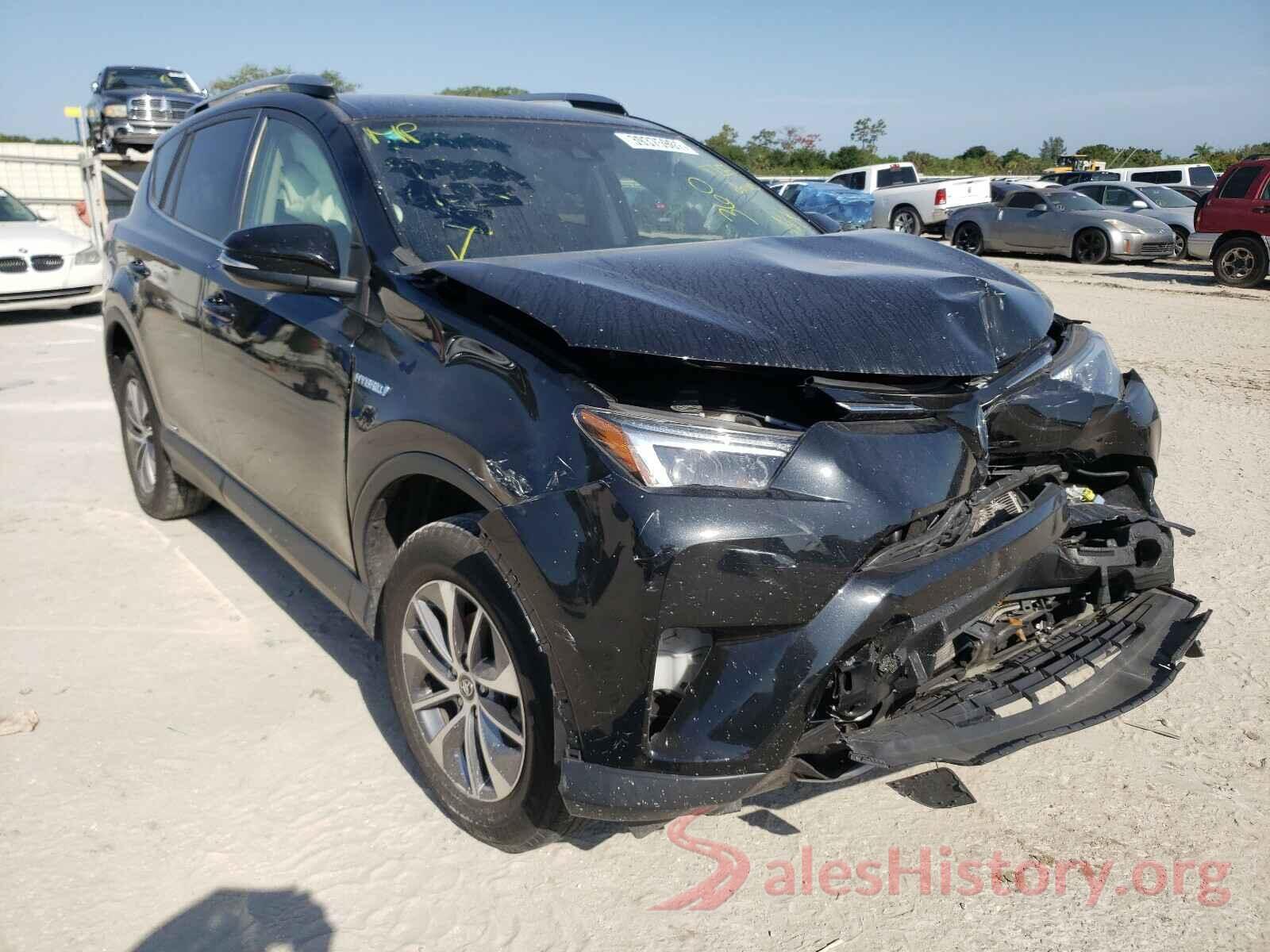 JTMRJREV1JD178216 2018 TOYOTA RAV4