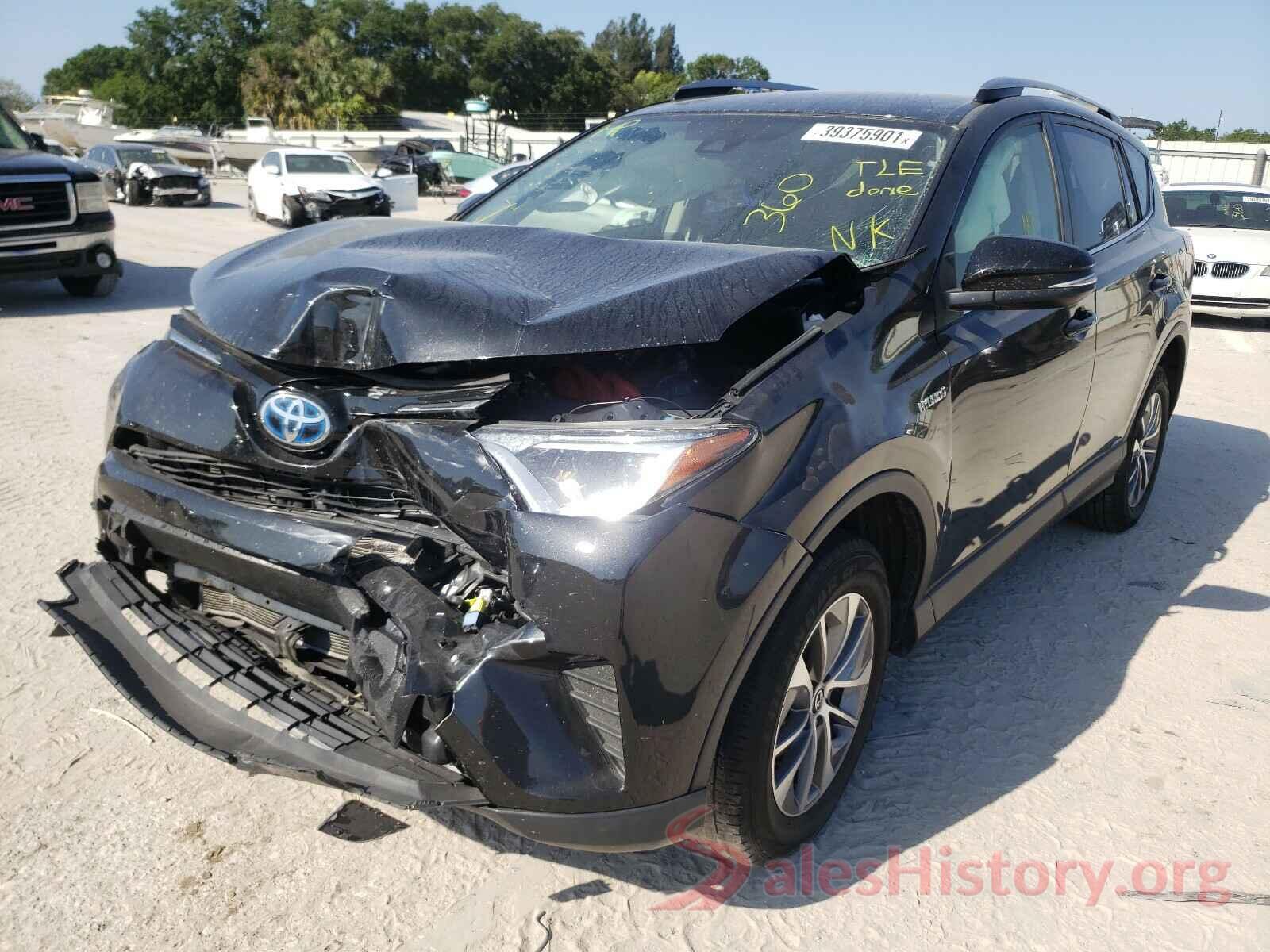 JTMRJREV1JD178216 2018 TOYOTA RAV4