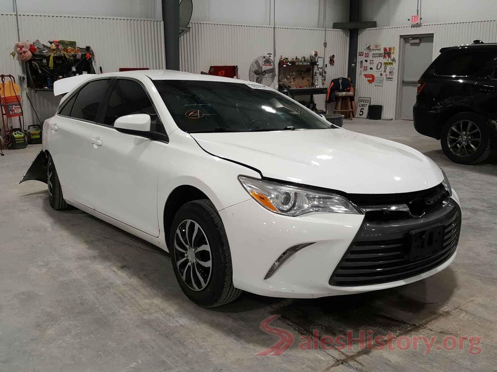 4T1BF1FK0HU631207 2017 TOYOTA CAMRY