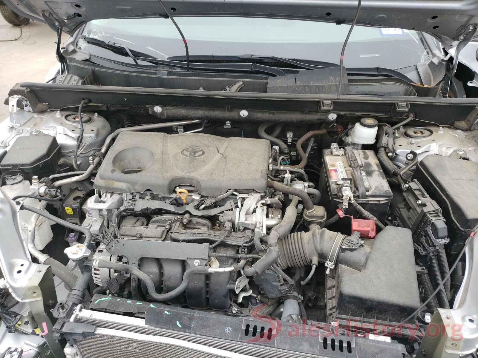 2T3H1RFV7KW045104 2019 TOYOTA RAV4