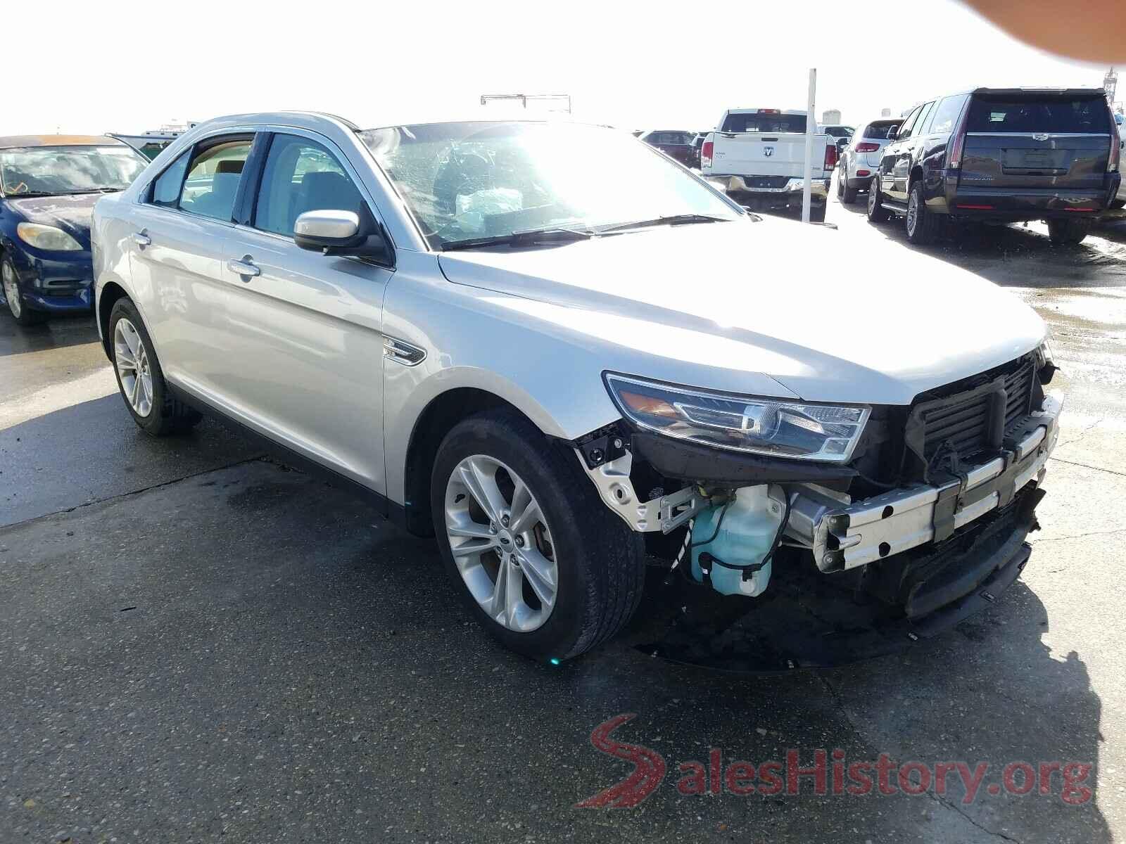 1FAHP2E8XJG115812 2018 FORD TAURUS