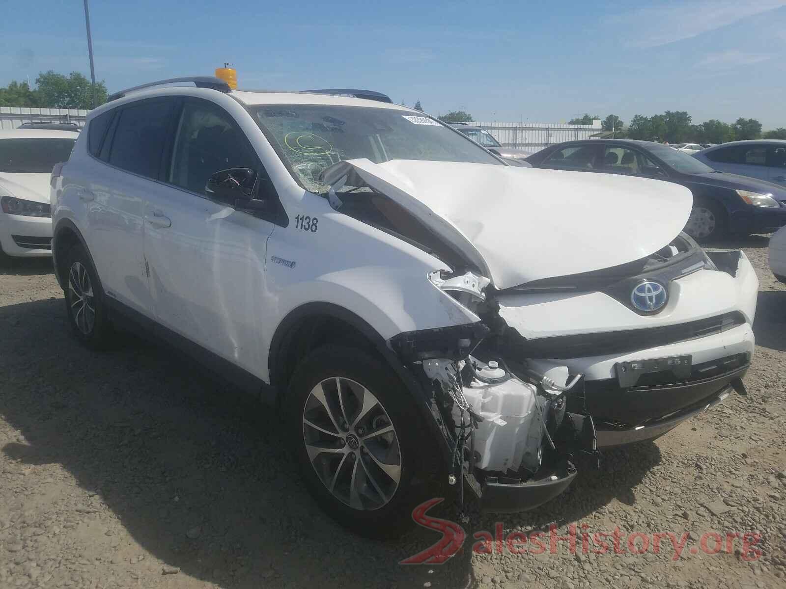 JTMRJREV1HD066428 2017 TOYOTA RAV4