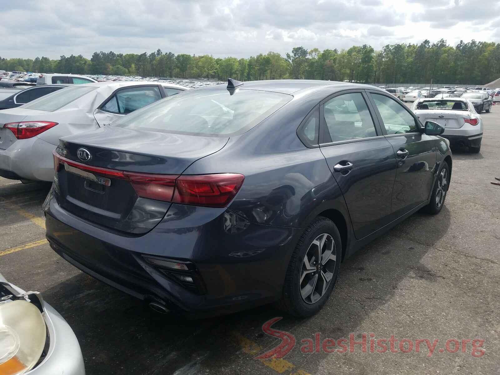 3KPF24AD1KE086684 2019 KIA FORTE