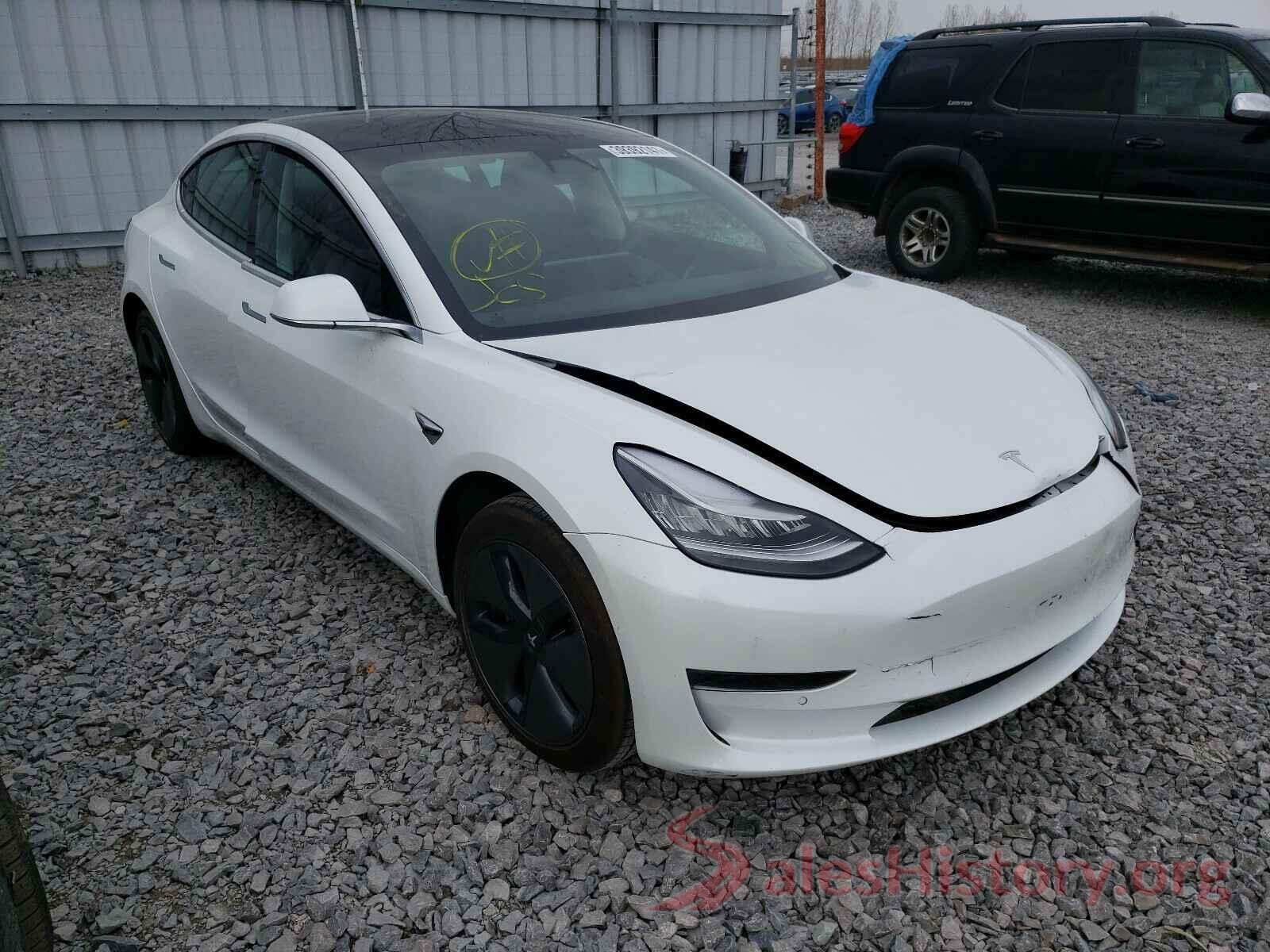 5YJ3E1EAXKF425199 2019 TESLA MODEL 3