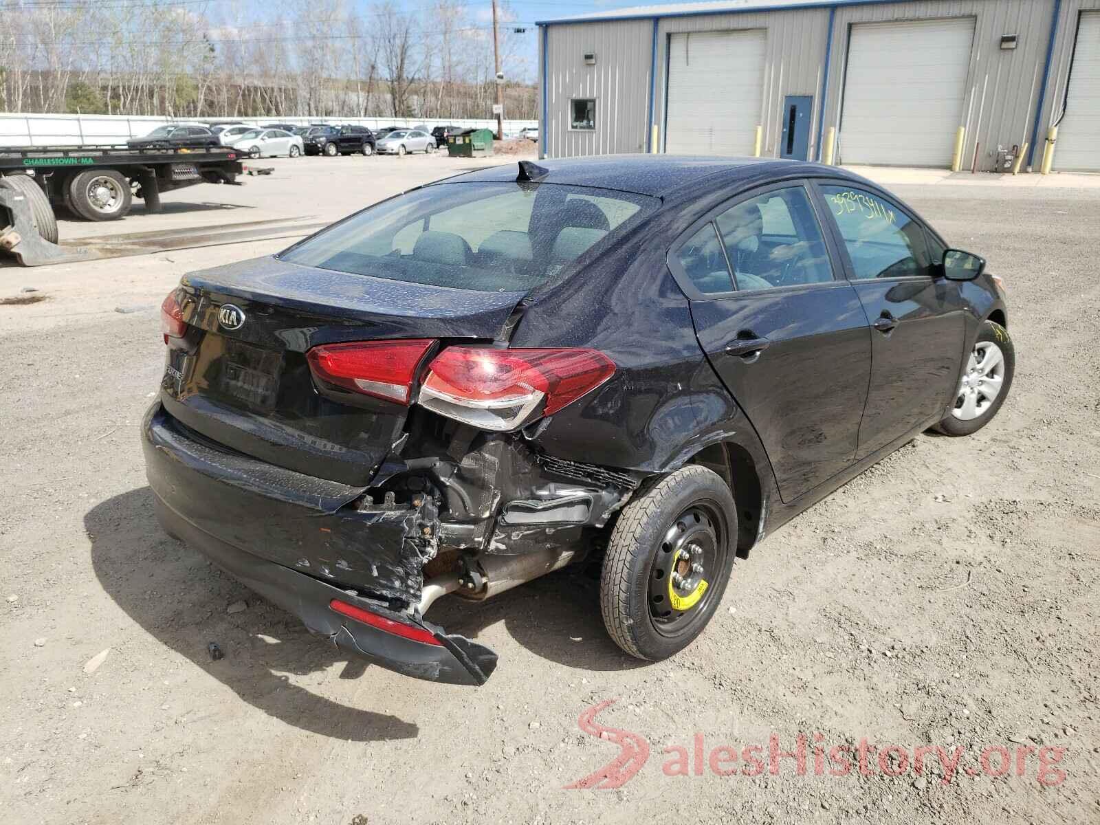 3KPFK4A74HE076685 2017 KIA FORTE