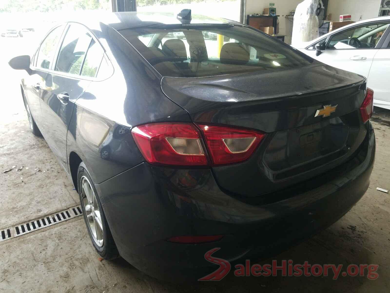 1G1BE5SM1J7124819 2018 CHEVROLET CRUZE