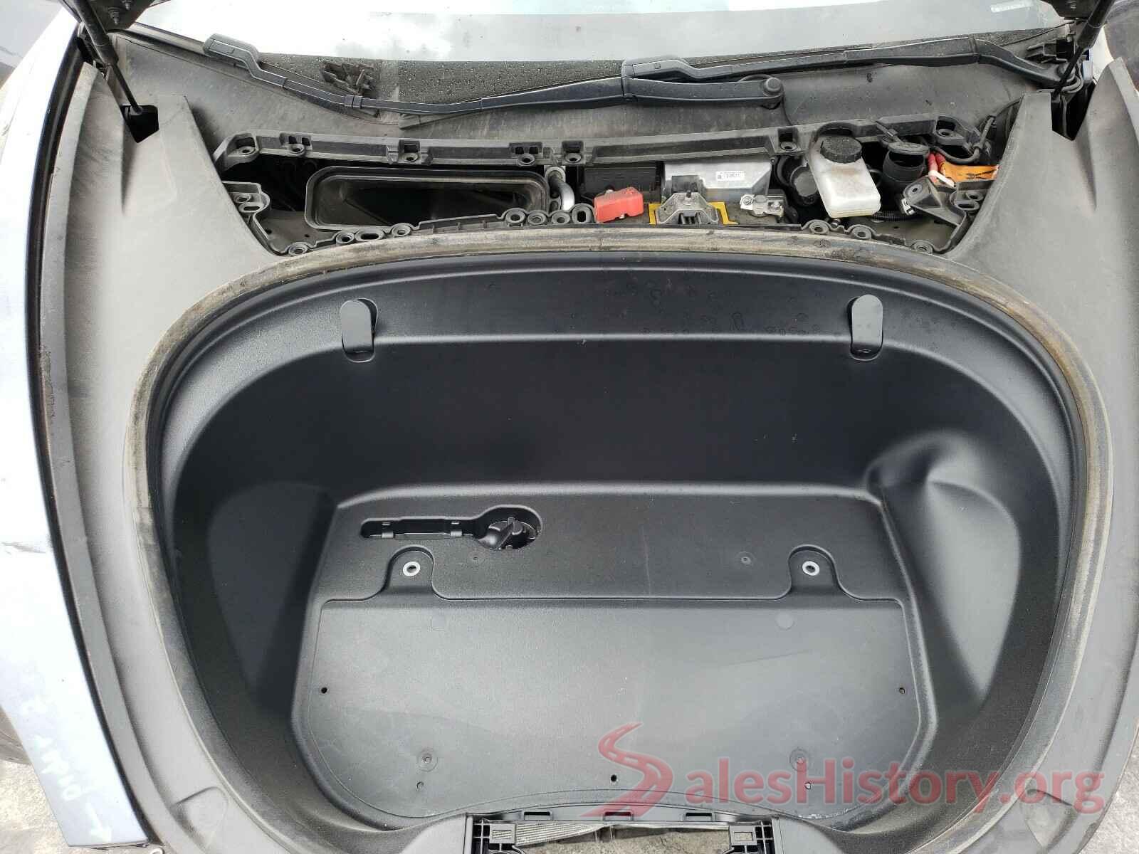 5YJ3E1EA6JF011531 2018 TESLA MODEL 3