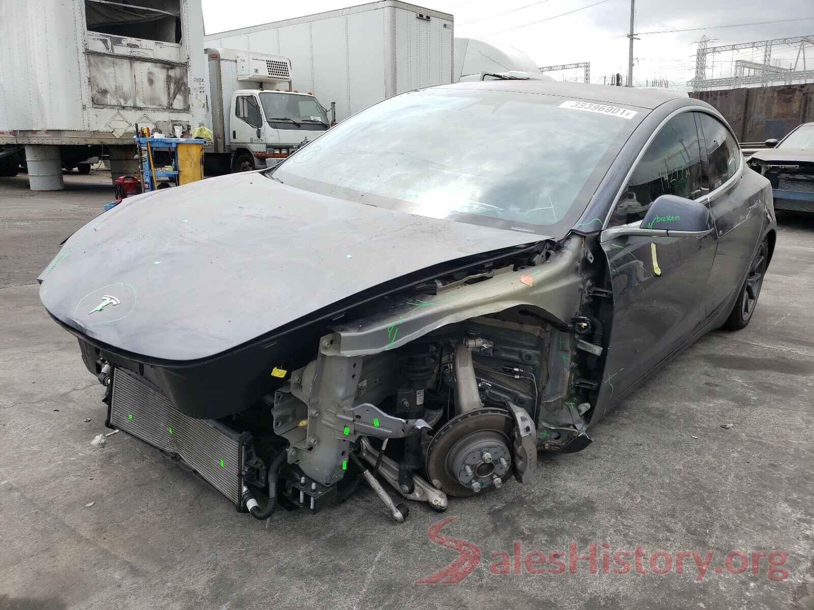 5YJ3E1EA6JF011531 2018 TESLA MODEL 3