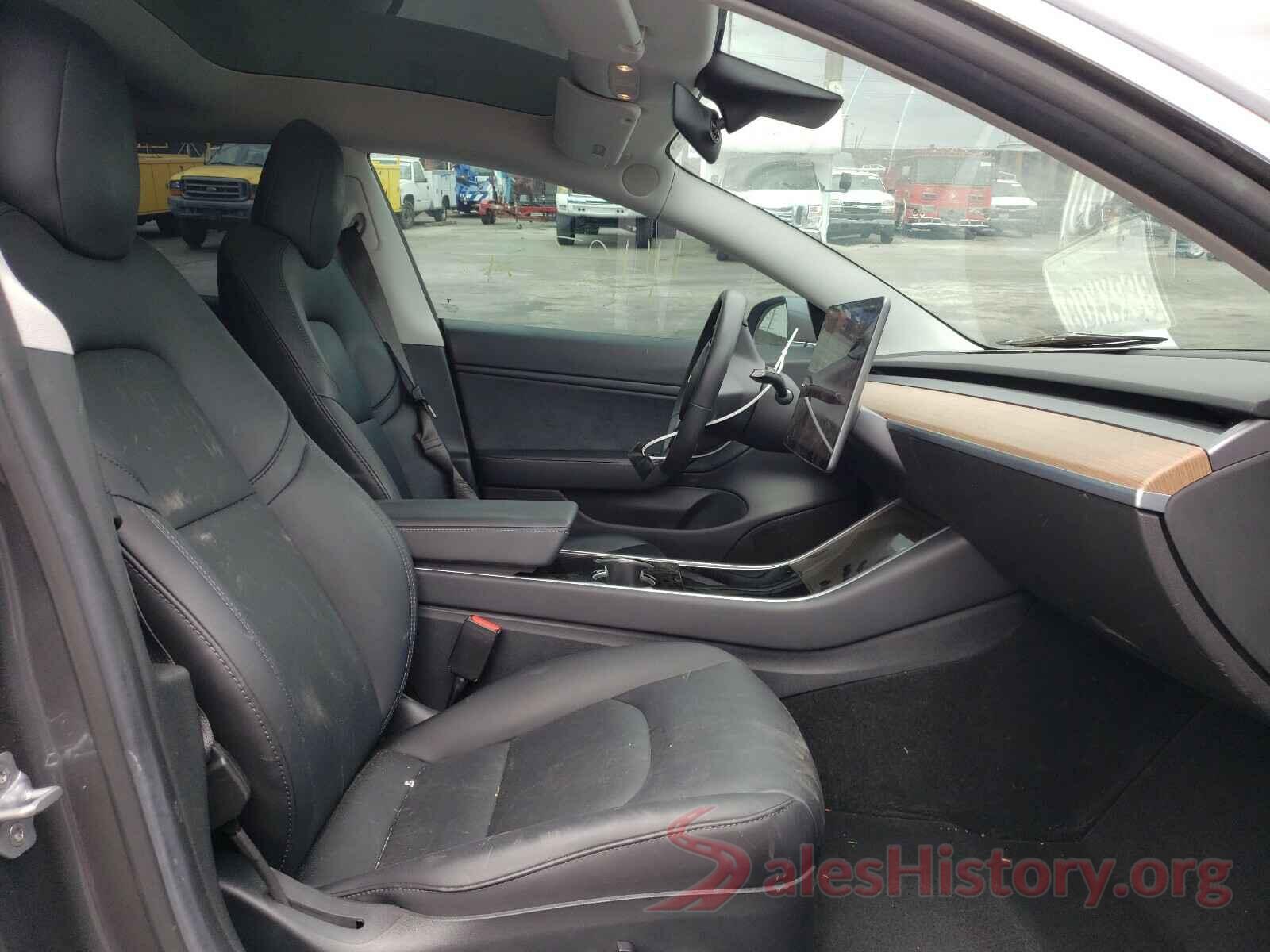 5YJ3E1EA6JF011531 2018 TESLA MODEL 3