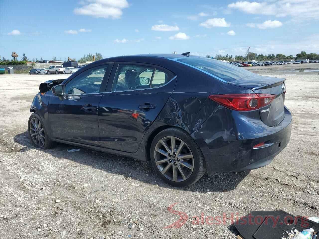 3MZBN1V31JM228412 2018 MAZDA 3