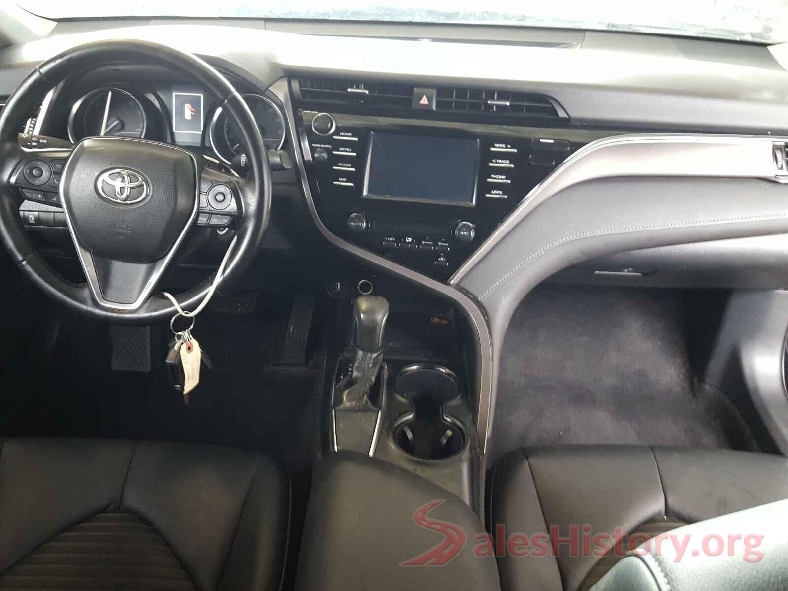 4T1B11HK4KU685077 2019 TOYOTA CAMRY