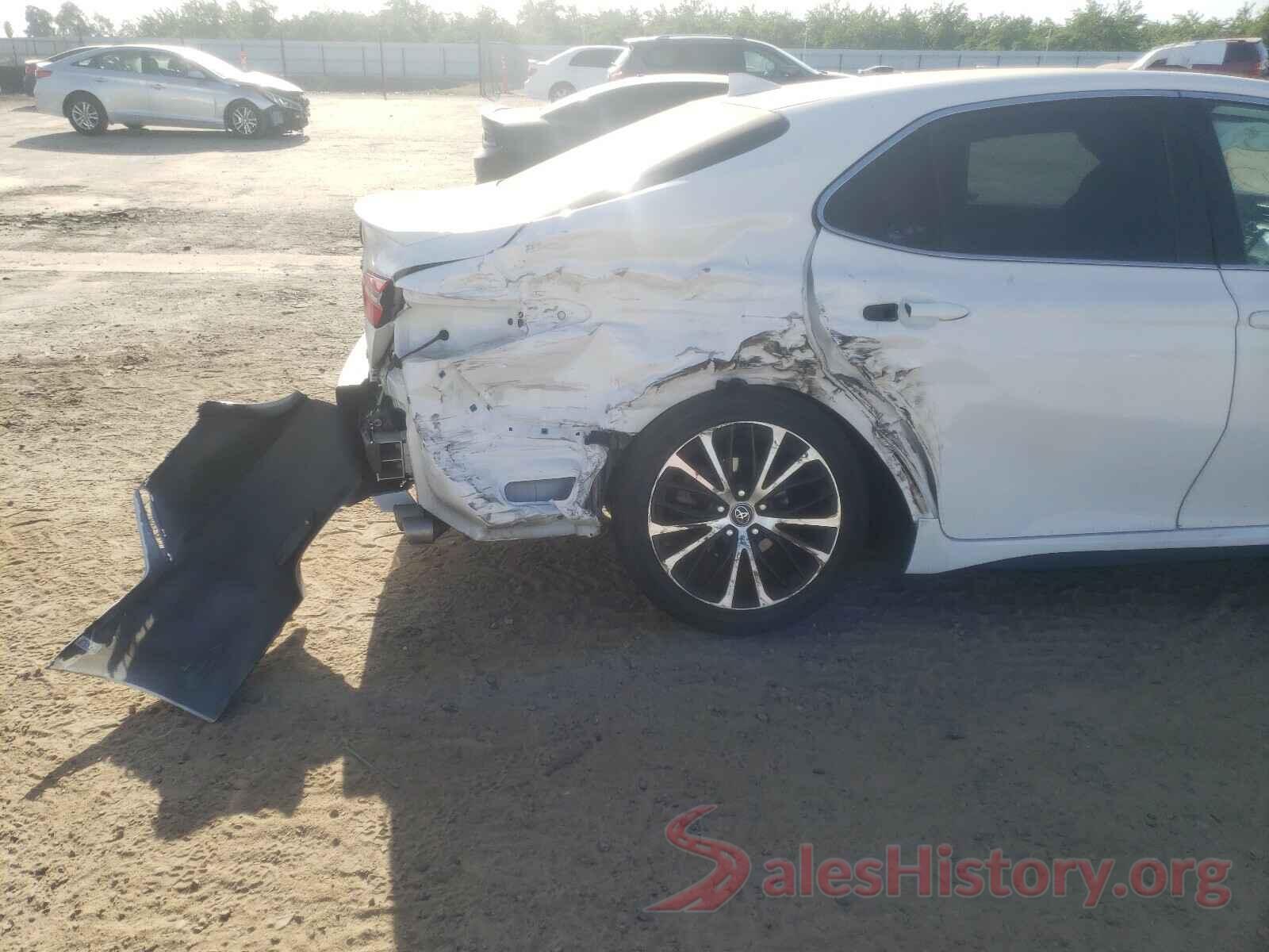 4T1B11HK8KU279433 2019 TOYOTA CAMRY