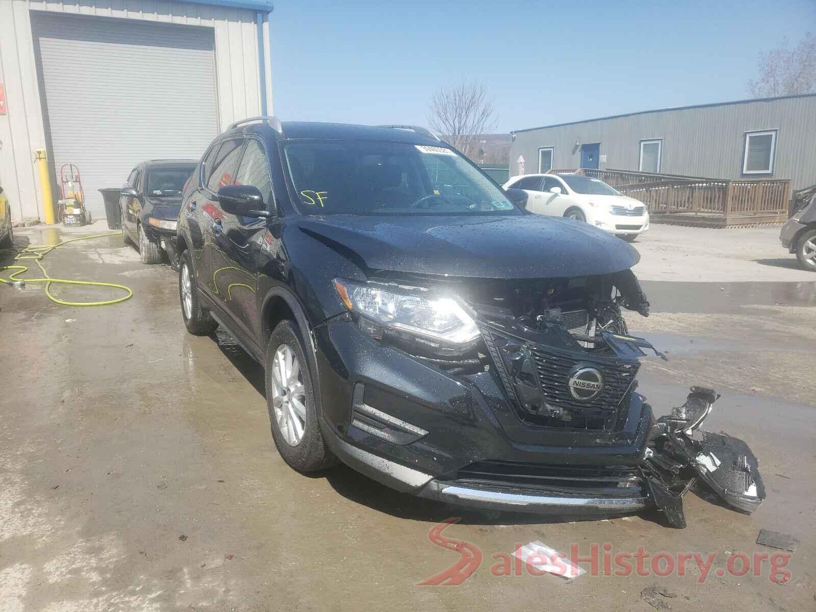 KNMAT2MV6JP534450 2018 NISSAN ROGUE