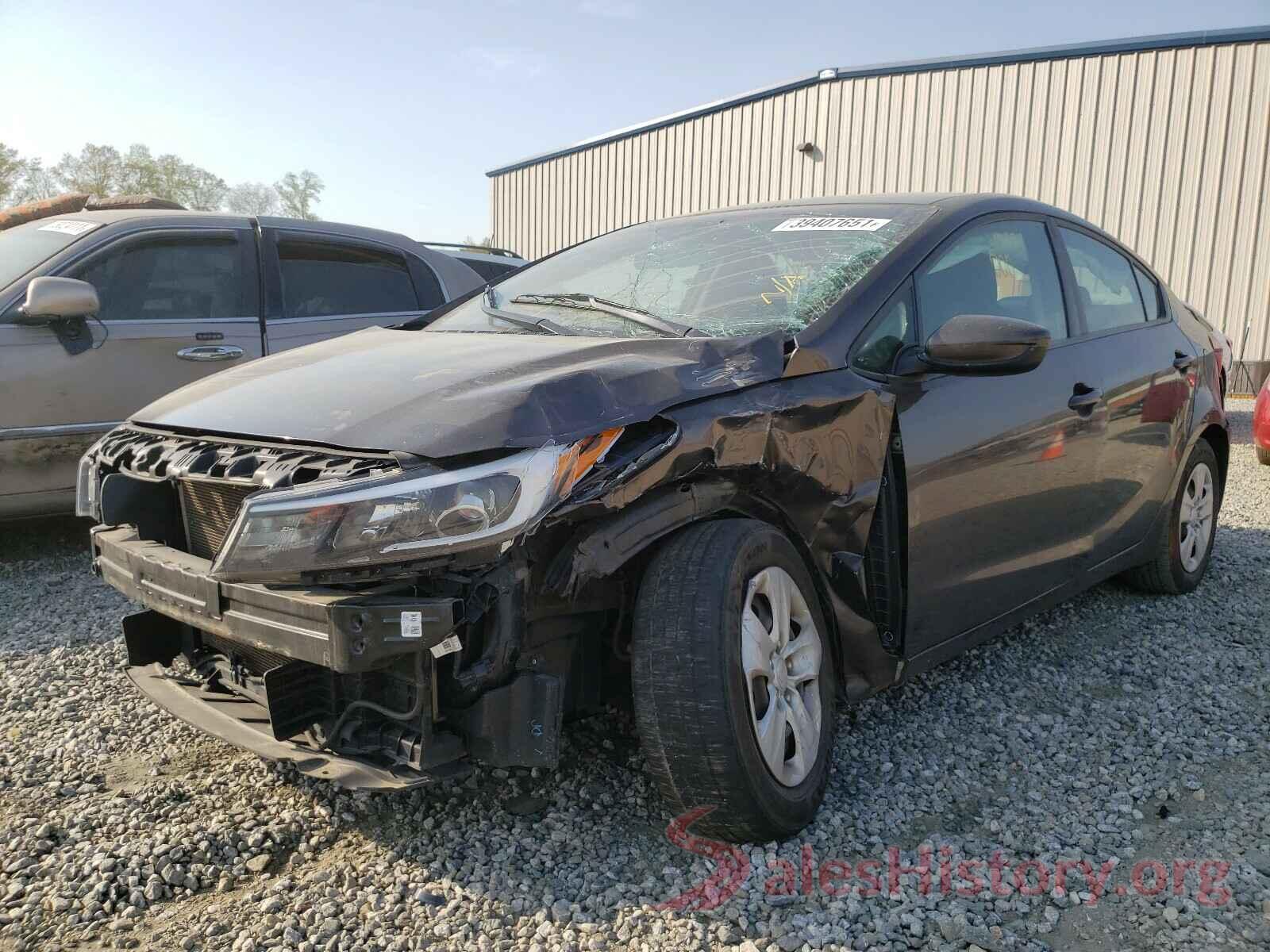 3KPFK4A7XHE153754 2017 KIA FORTE