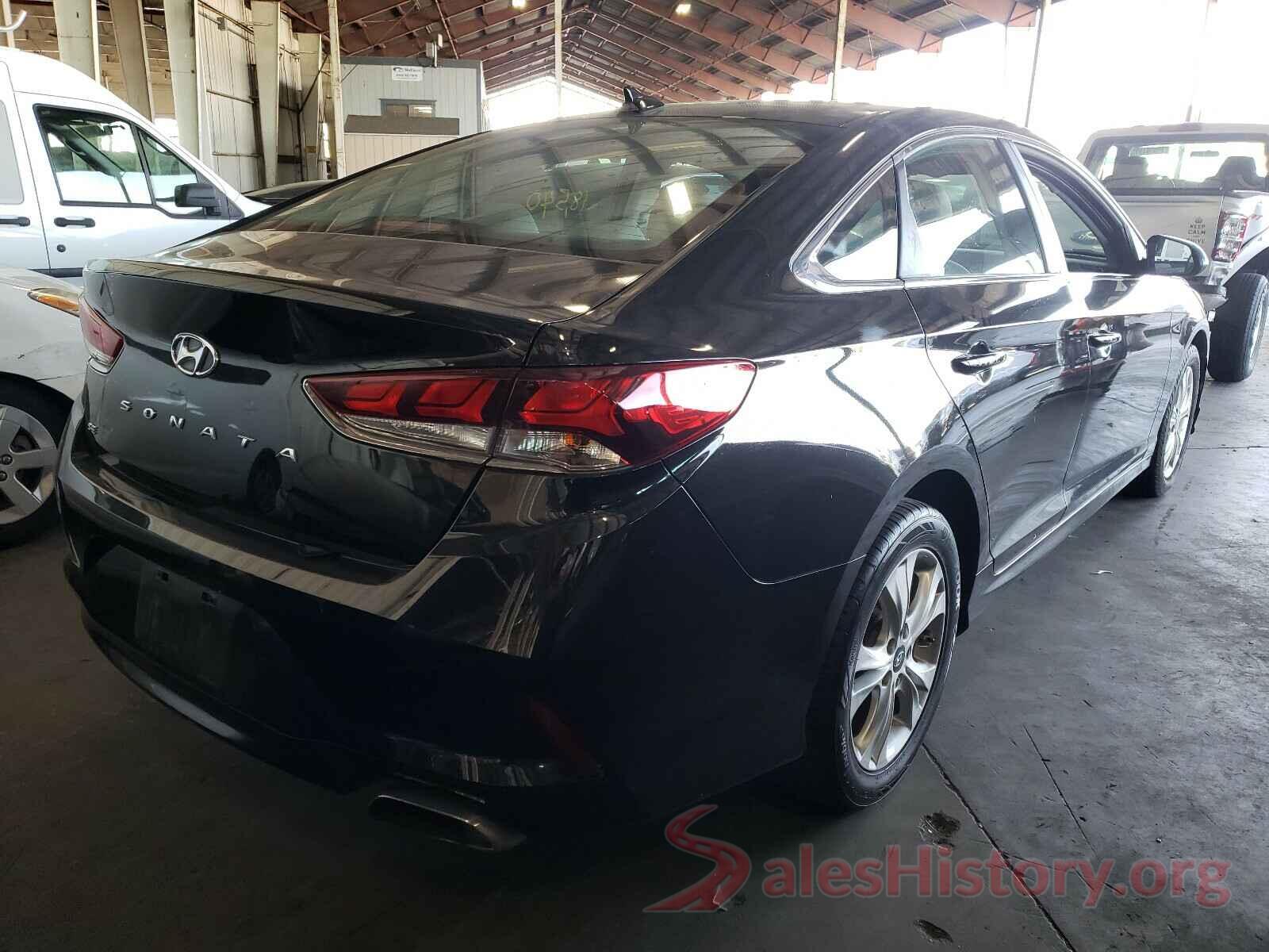 5NPE24AF5JH677561 2018 HYUNDAI SONATA