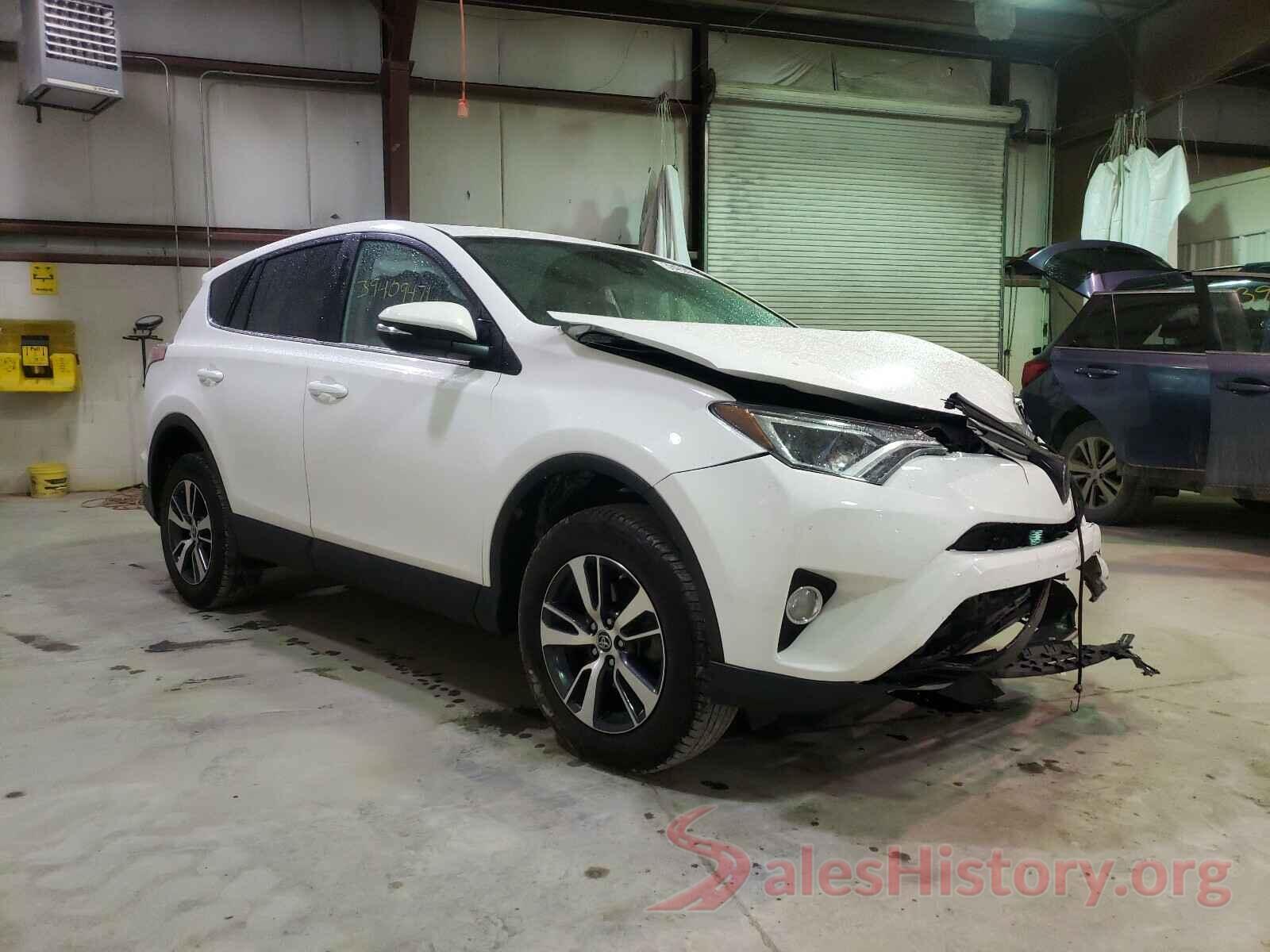 2T3WFREV5JW484701 2018 TOYOTA RAV4