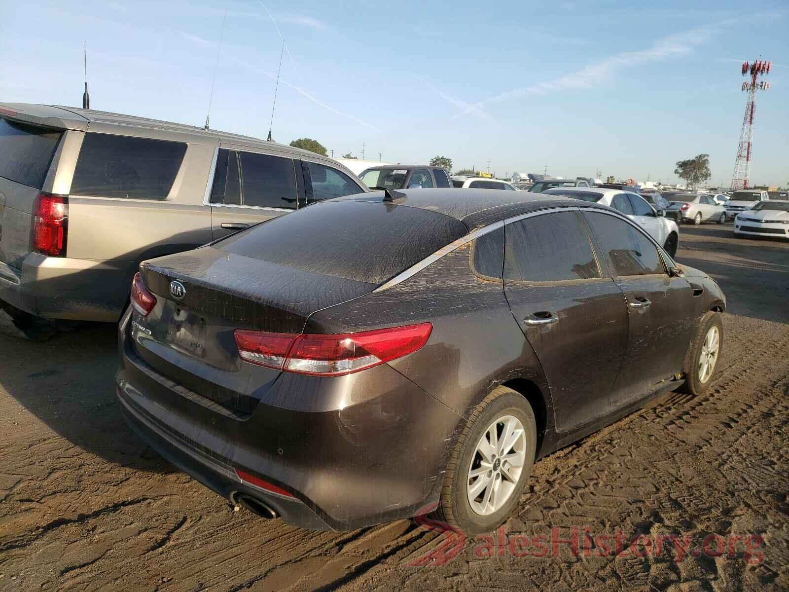 KNAGT4L34J5237627 2018 KIA OPTIMA