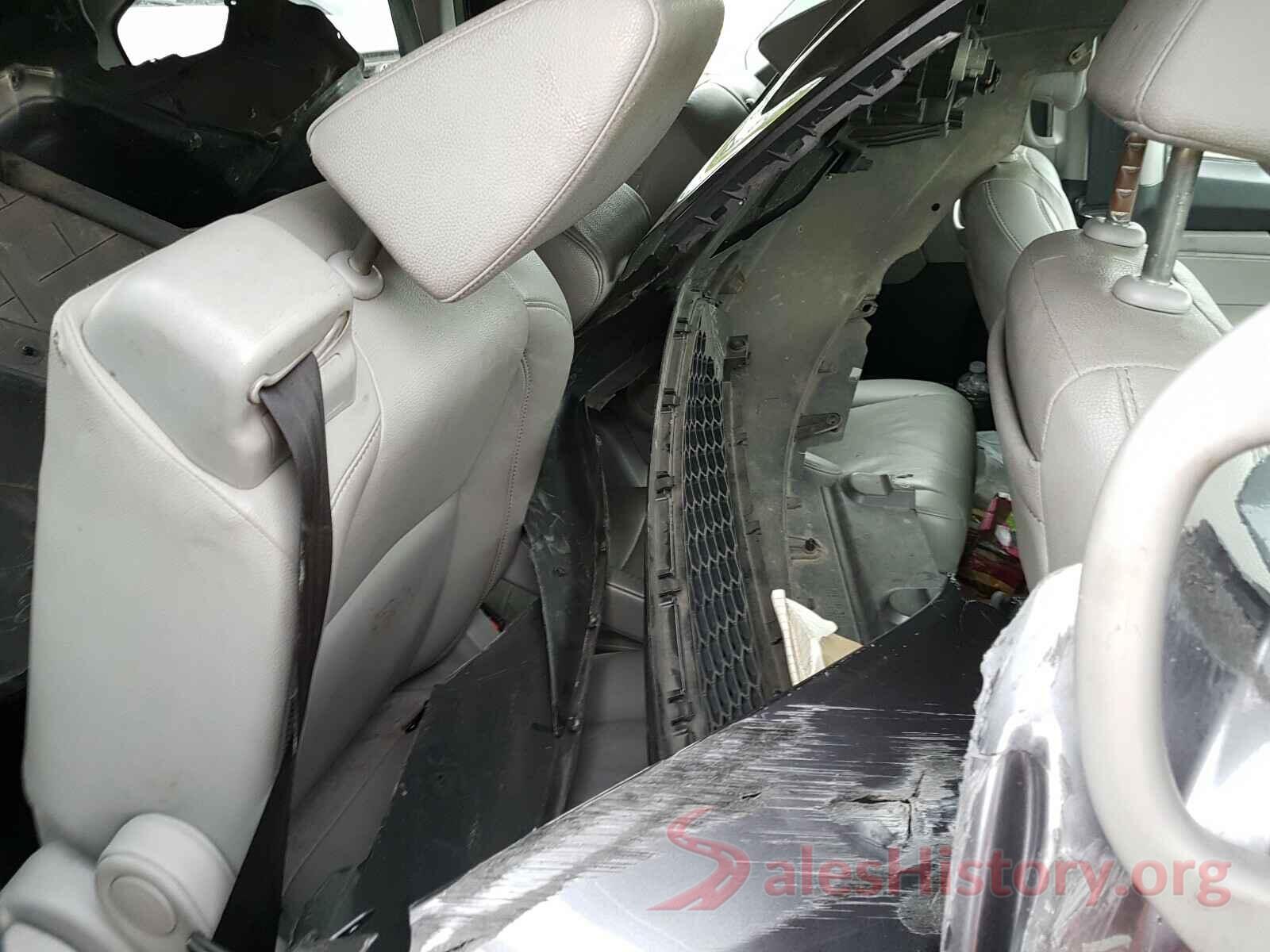 5FNRL6H73JB110952 2018 HONDA ODYSSEY