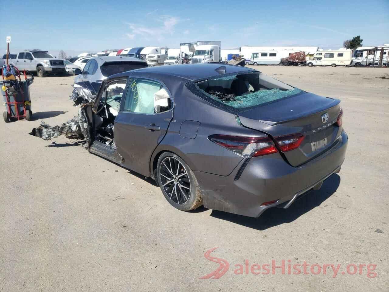 4T1G11AK9MU413126 2021 TOYOTA CAMRY