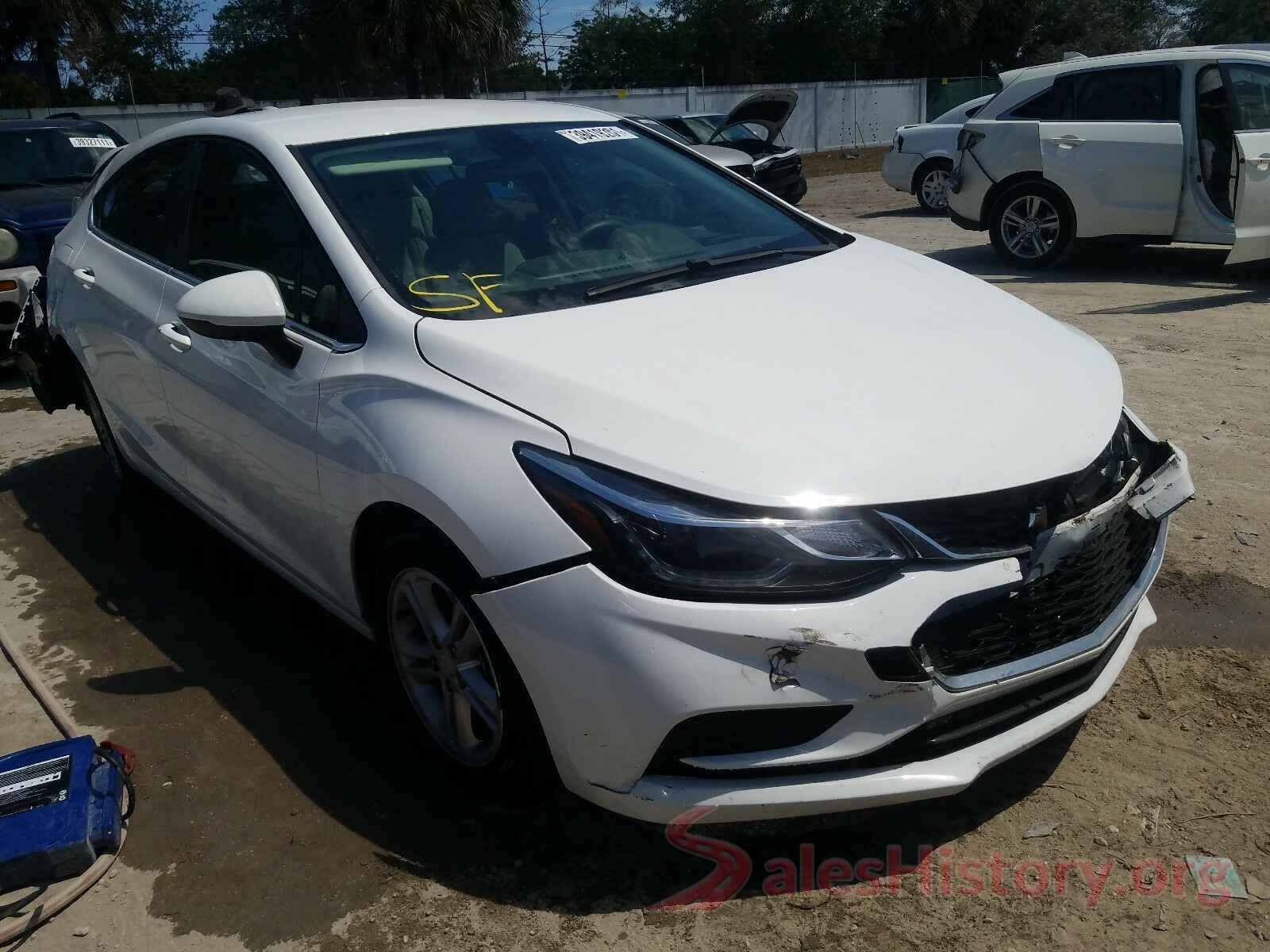 3G1BE6SM1JS567057 2018 CHEVROLET CRUZE