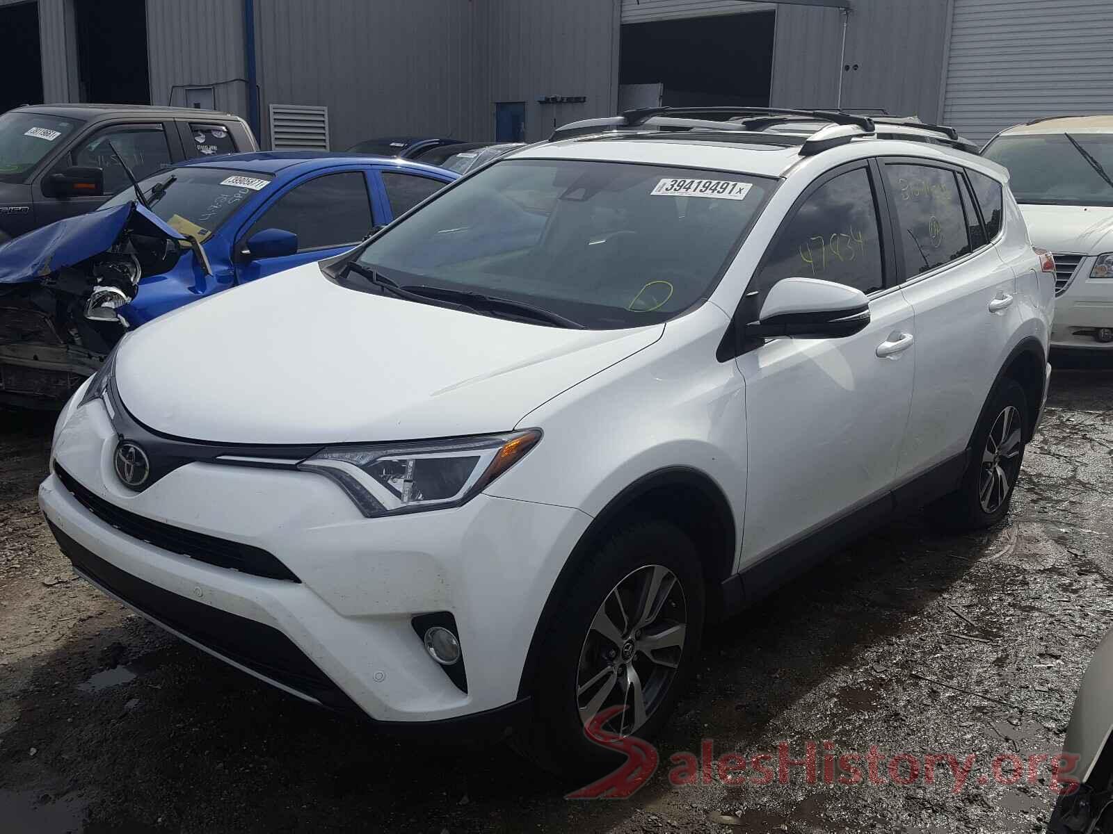 2T3WFREV3JW461840 2018 TOYOTA RAV4