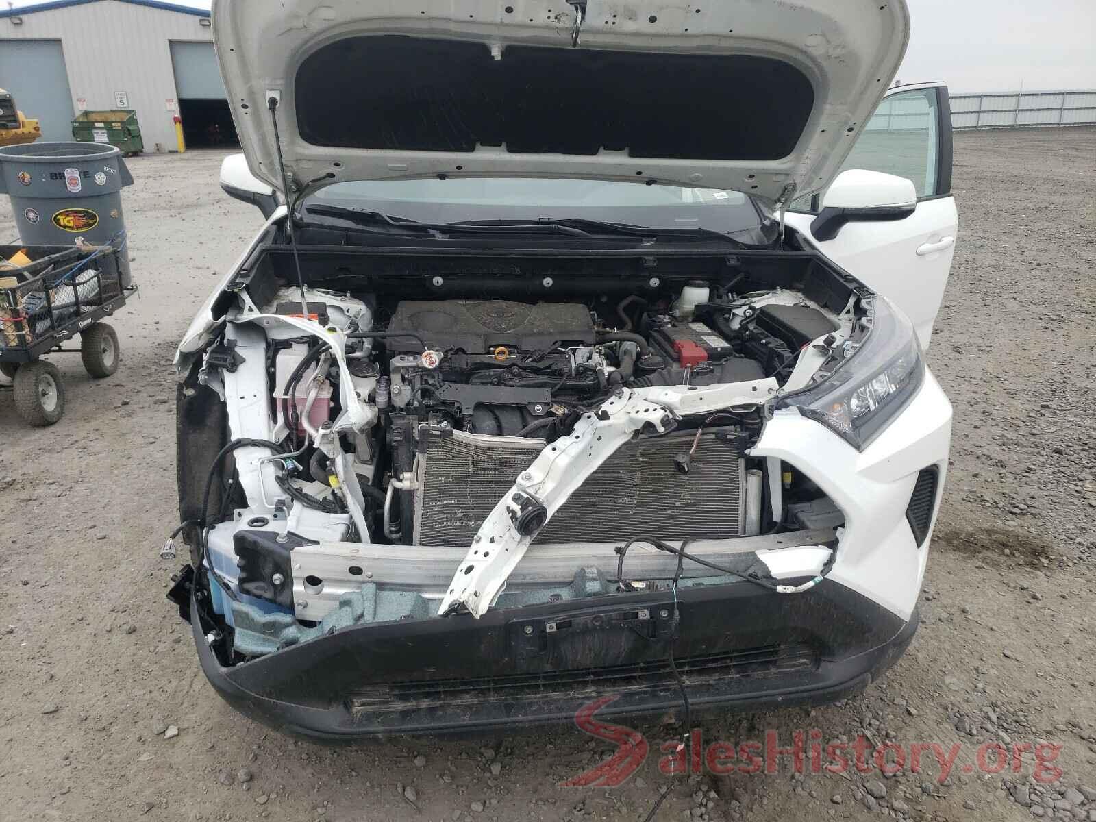 2T3G1RFV8MC151965 2021 TOYOTA RAV4