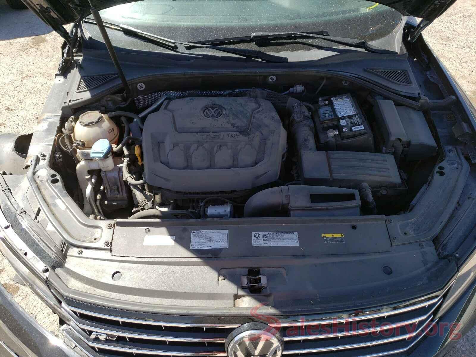 1VWAA7A39JC044269 2018 VOLKSWAGEN PASSAT