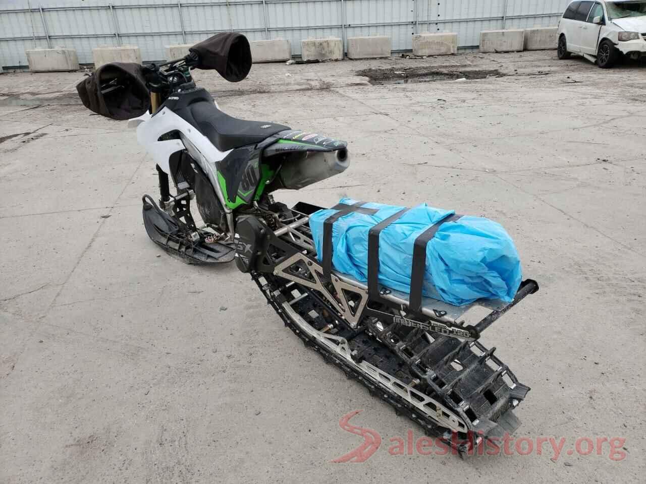 JKAKXGJC7KA000087 2019 KAWASAKI DIRTBIKE