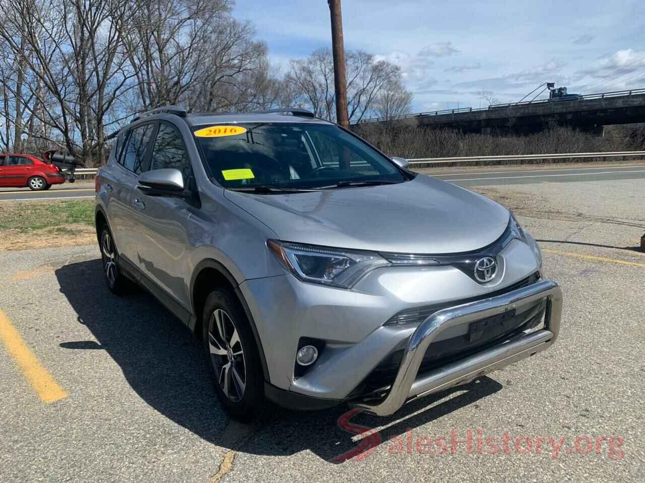 2T3RFREV9GW449424 2016 TOYOTA RAV4