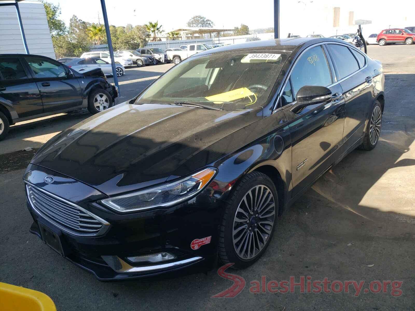 3FA6P0SU4HR129933 2017 FORD FUSION